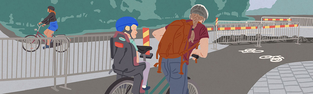 En tecknad illustration av en pappa som leder en cykel på cykelväg med ett barn i barncykelsadel.